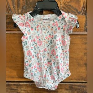 Daisy Fuentes onesie